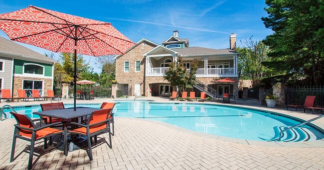 Grand Oasis Apartment Homes