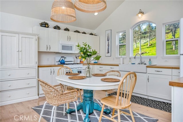 Photo - 19618 Stinson Rd