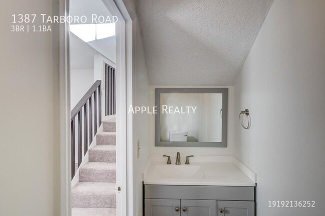 Photo - 1387 Tarboro Rd