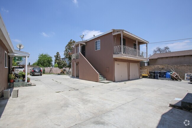 Building Photo - 2101 E 124th St Rental