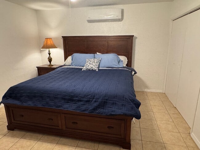 Photo - 608 Alicia Dr