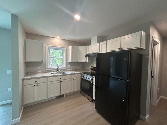 Photo - 61 Lovewell Pond Rd