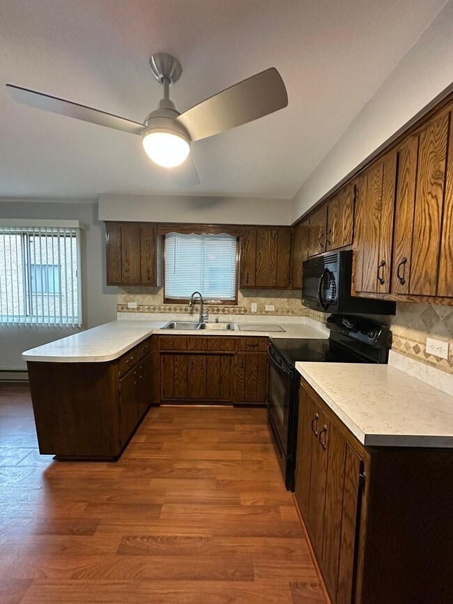 Photo - 6334 W 65th St Unit 2N