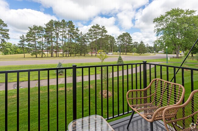 1BR, 1BA - 679SF