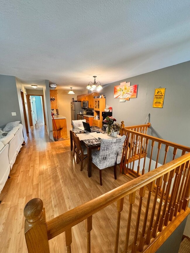 Photo - Gorgeous 3 Bedroom, 2 Full Bathroom Townhome in Desirable Location