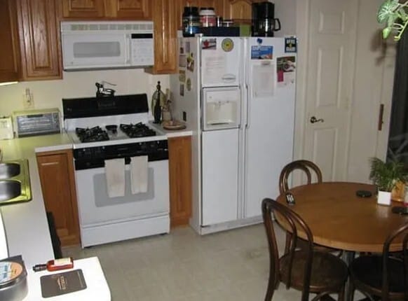 Photo - 652 Chestertown St