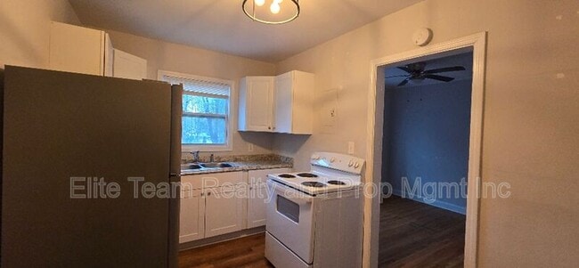 Photo - 2901 Clemson Ave