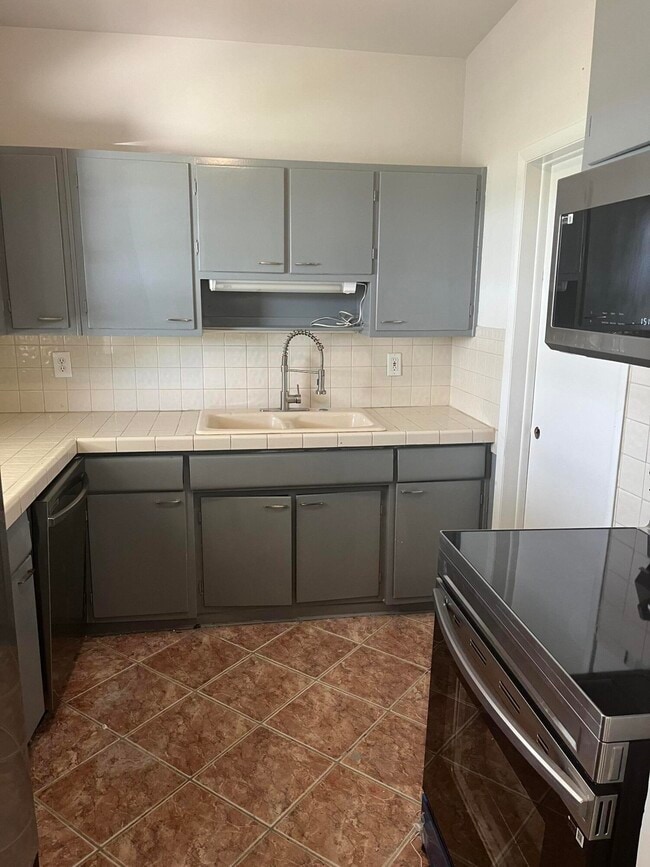 Photo - 1159 Bonita Ct NE
