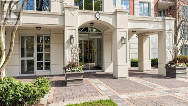 Photo - 18 William Carson Crescent Unit 120