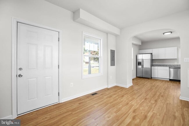 Photo - 1424 William St