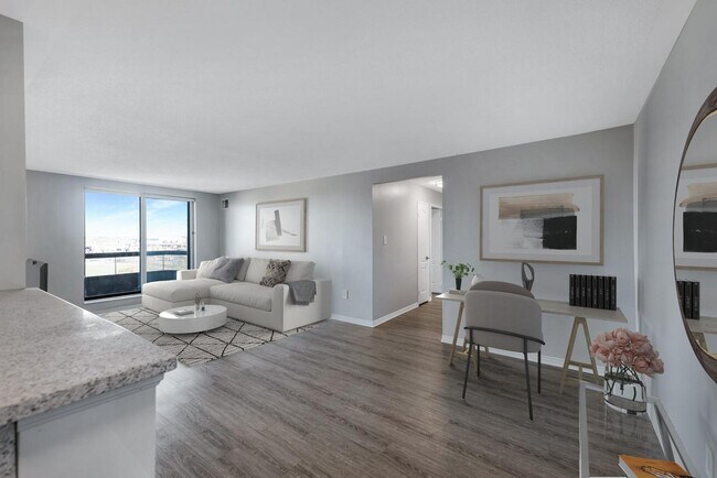 Photo - Kingswell Towers