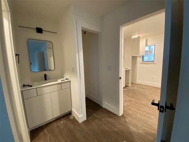 Photo - 9133 Northgate Blvd Unit 208