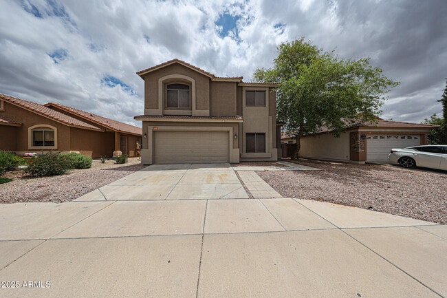 Photo - 453 N 105th Pl