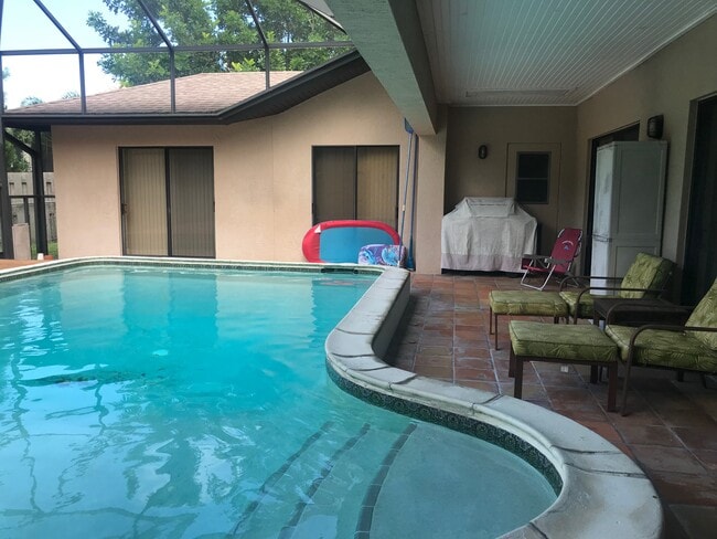 Photo - 4430 Riverwood Ave