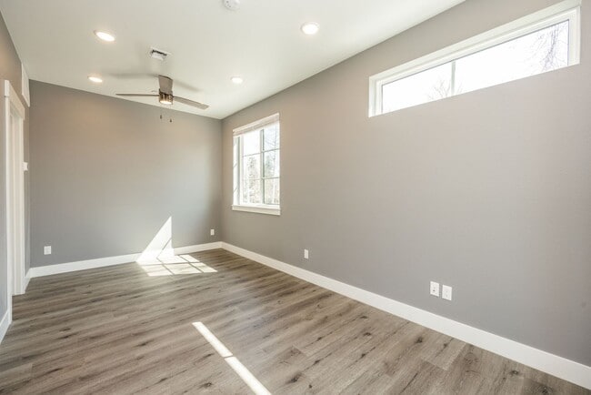 Photo - 745 N Washington Ave Unit Washington302