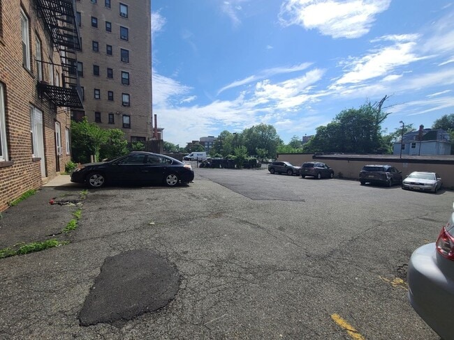 61 S Munn Ave Unit 207