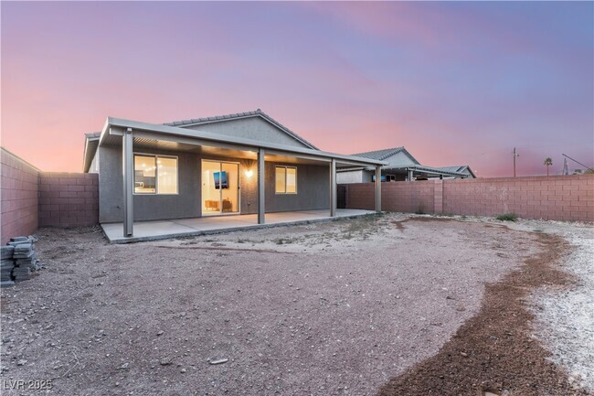 Building Photo - 3540 Vly Lily St Rental