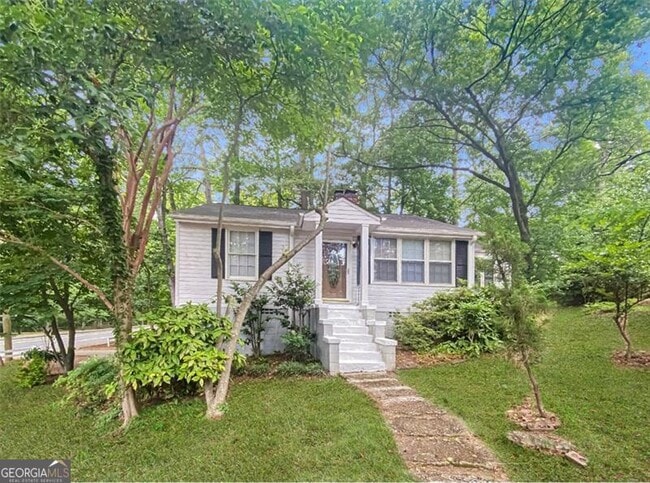 Building Photo - 763 N Park Dr SE Rental