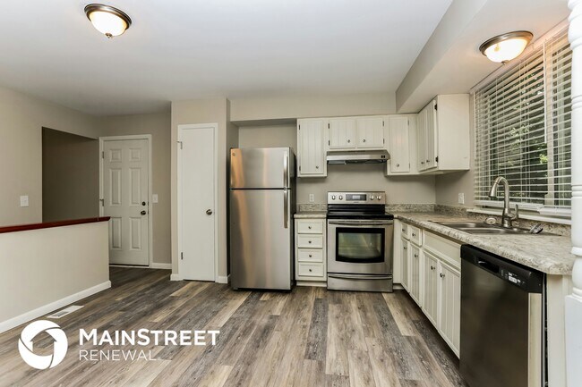 Photo - 12 Oakshire Ct