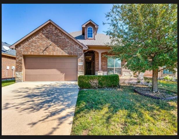 Photo - 10924 Braemoor Dr House