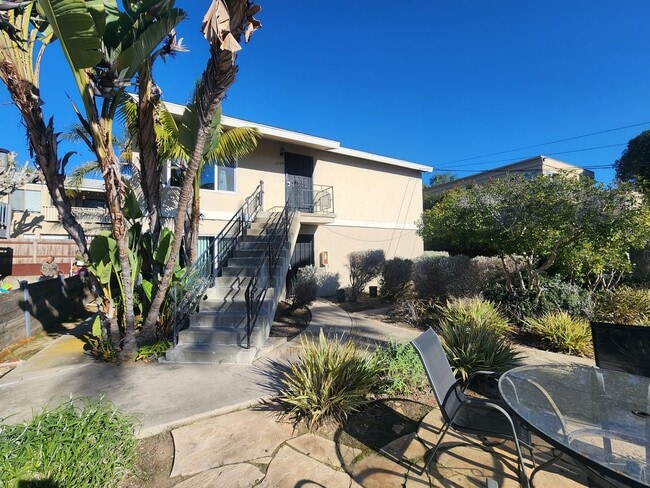 Building Photo - 3500 - Tsai Family Trust Unit 1352