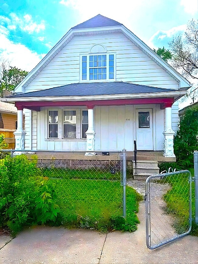 Building Photo - 616 N Exeter Ave Rental