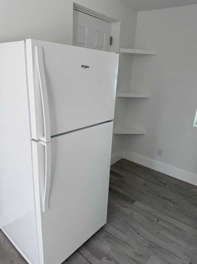 Photo - BRAND NEW 1-BEDROOM 1-BATH DUPLEX $1,200/ mo. - CLOSE TO EGLIN AFB Unidad A