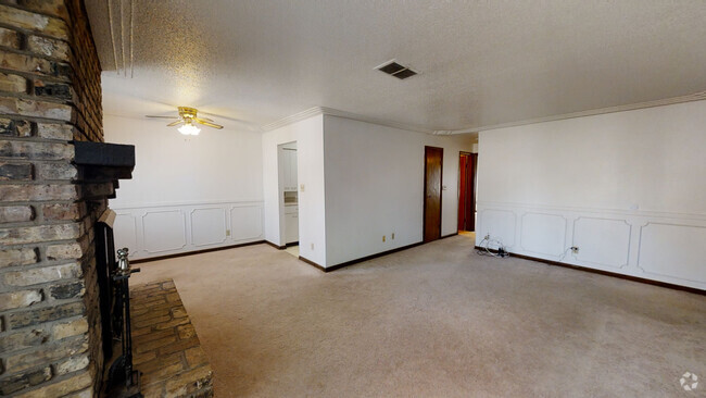 Living/Dining Room - 1716 D Ave NE Rental