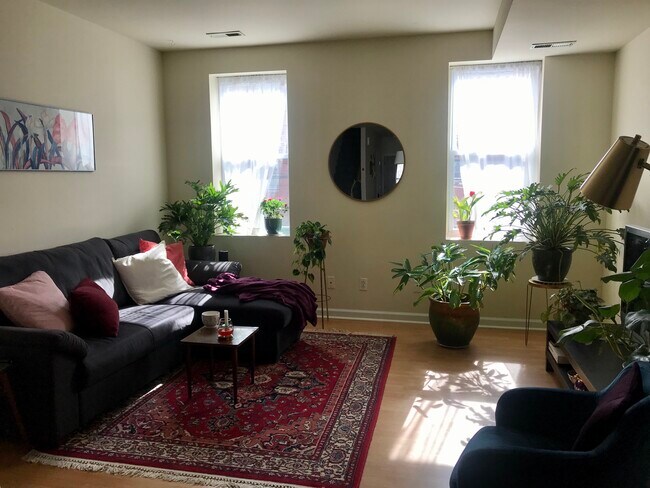 Photo - 1827 Ginnodo St Unidad #2