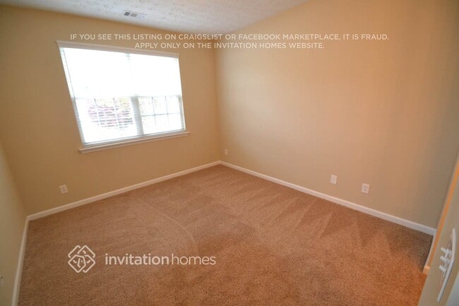 Photo - 230 W Oaks Pl