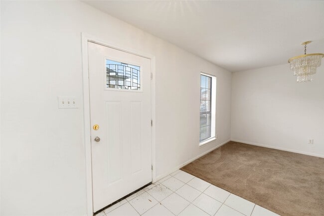 Photo - 13834 Trumpetvine St