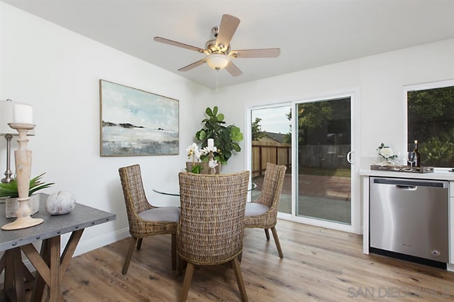 Photo - 1512 Clavelita Pl