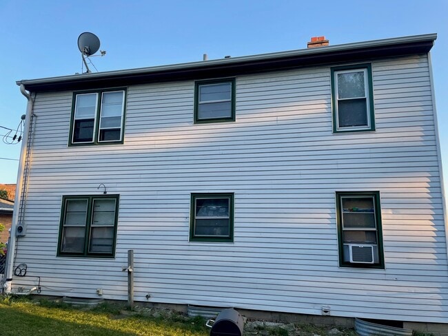 Photo - 6838 W Oklahoma Ave Unit 6838 W Oklahoma Ave Upper