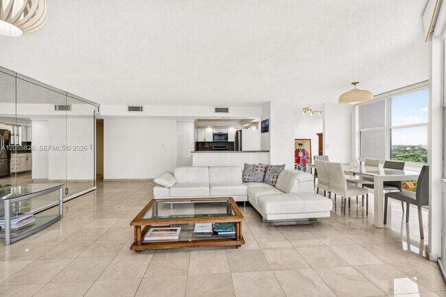 Photo - 1901 Brickell Ave Unit B1109