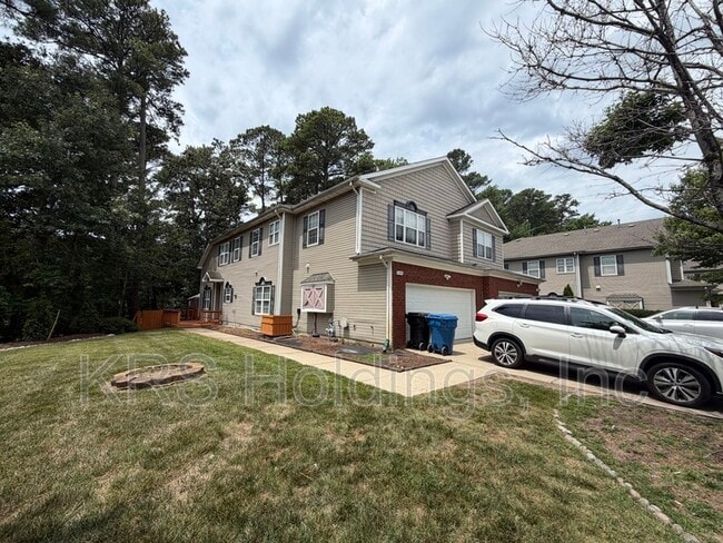 Building Photo - 1409 Pandoria Ct