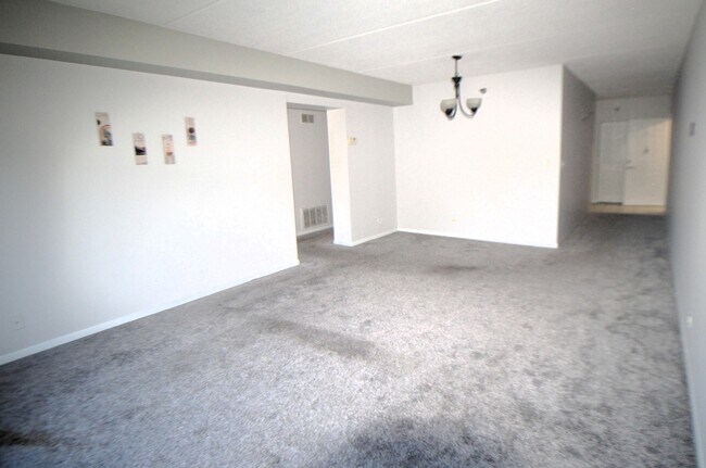 Photo - 3303 Grove Ave Unit 304