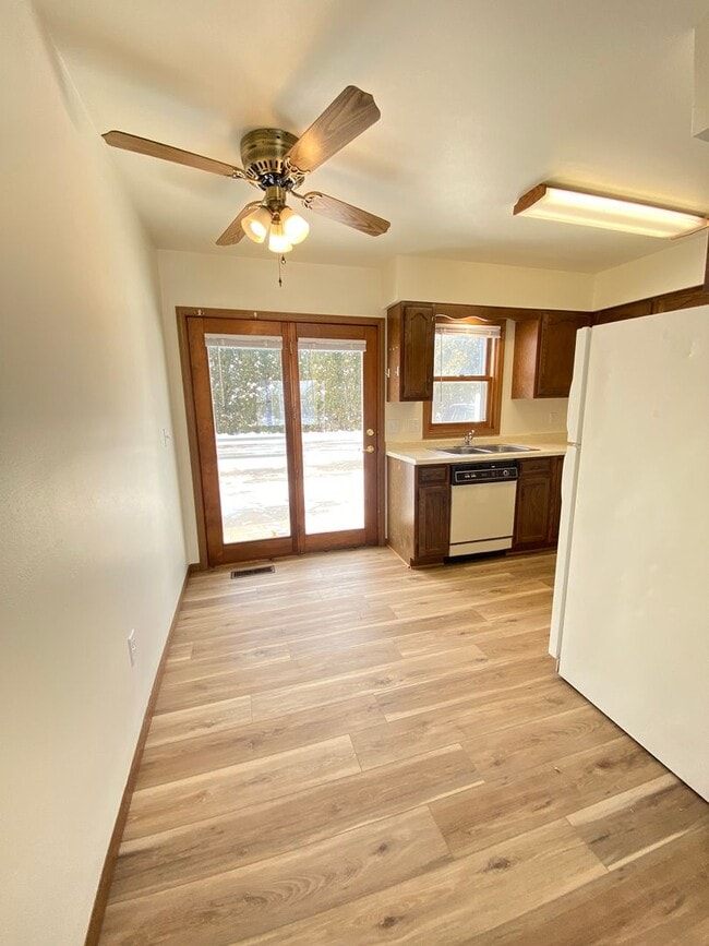 Photo - 1785/1787 Alexandra Court Unidad 1787 Alexandra Court