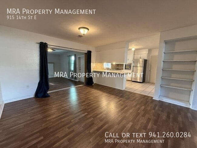 Photo - 915 14th St E