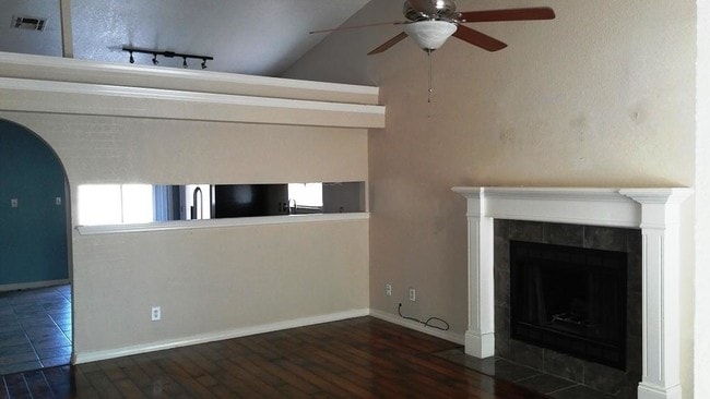 Photo - 1888 Martin Bauman Dr