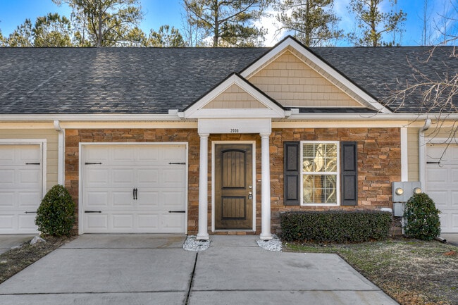Photo - Stonewyck & Lauren Lane Townhomes