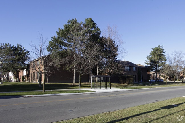 Photo - Balmoral Townhomes