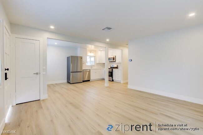 Photo - 2 br, 1 bath 4plex - 1815 San Andres St, S...