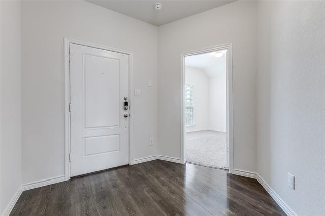 Photo - 246 Virginia Ct