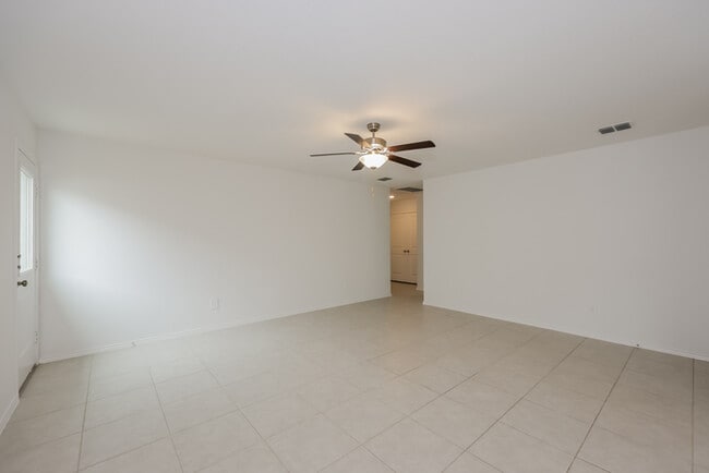 Photo - 2984 Wallace Wls Ct