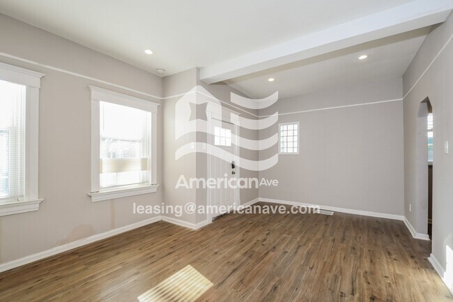 Photo - 3343 Delor St