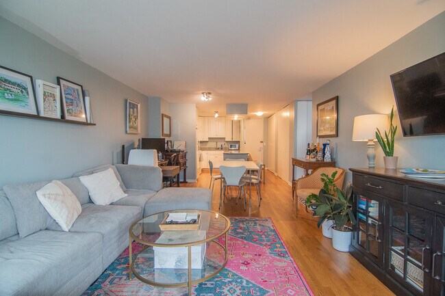 Photo - 2020 N Lincoln Park W Unit 22K
