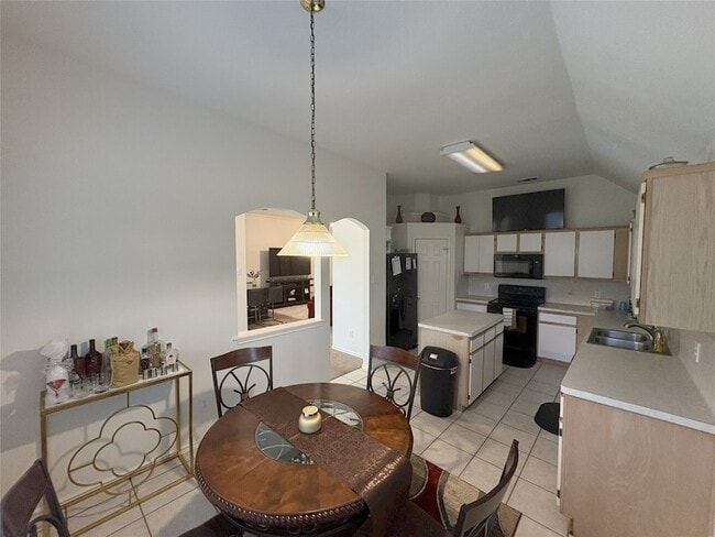 Photo - 2230 Laurel Oaks Dr