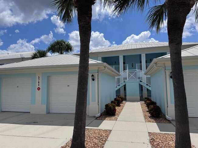Photo - 5764 Sabal Trace Dr Unidad 201