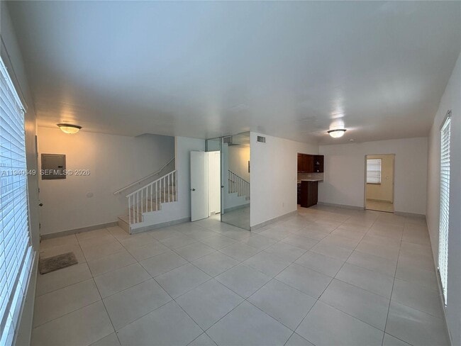 Building Photo - 20 SW 108th Ave