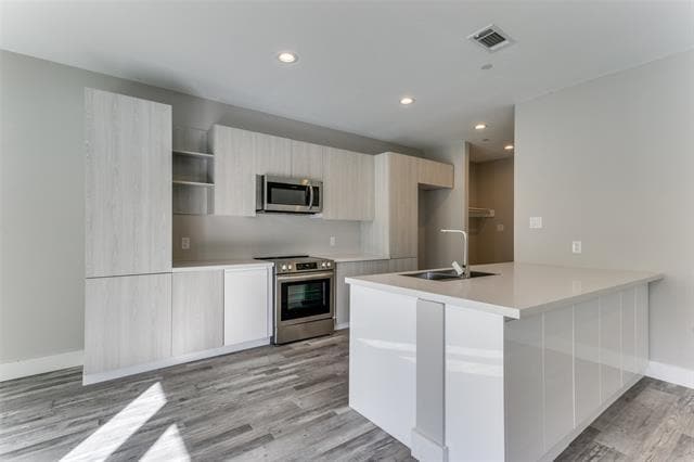 Photo - 3021 Mayeda Cir
